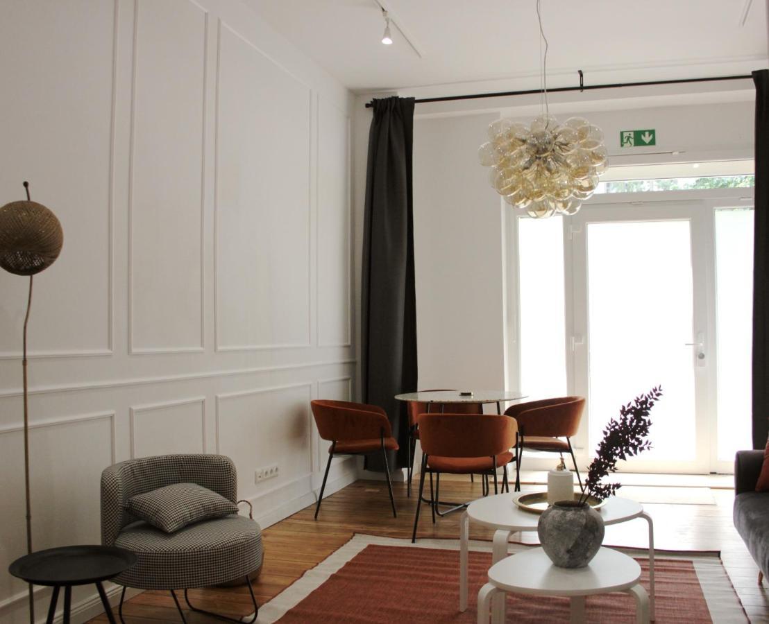 Cosy, Spacious, And Берлин