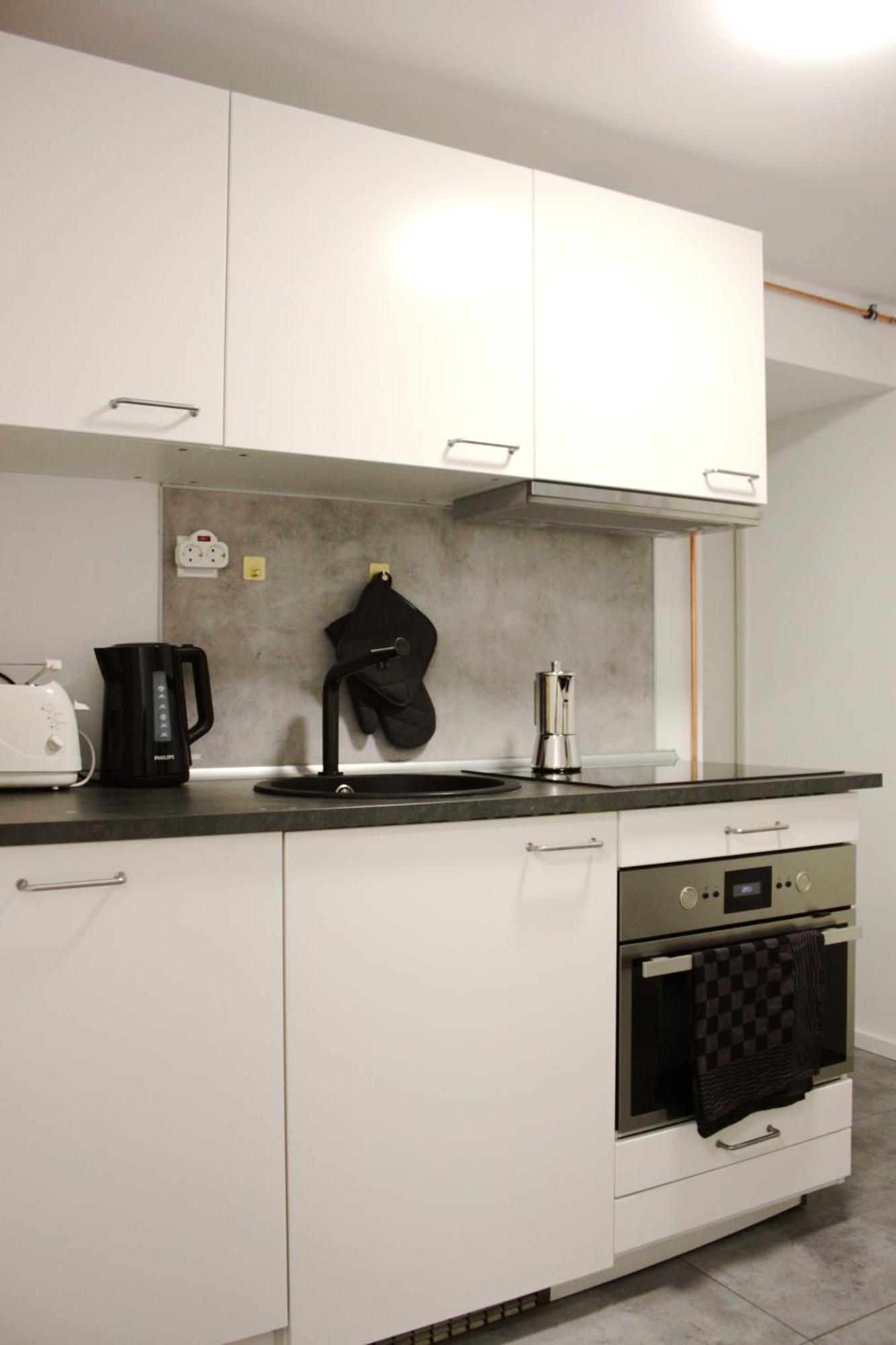 Апартаменты Cosy, Spacious, And *