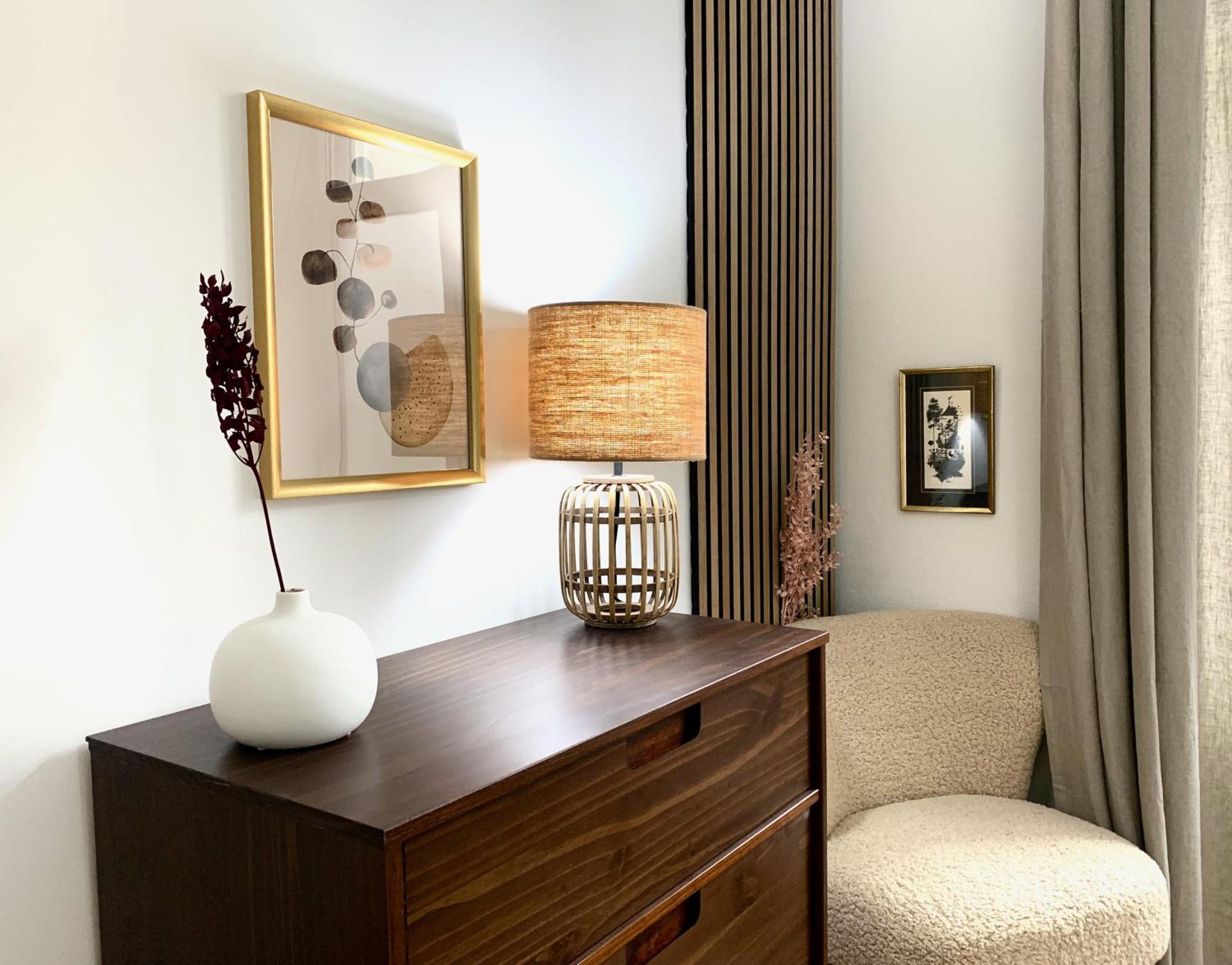 Апартаменты Cosy, Spacious, And Берлин